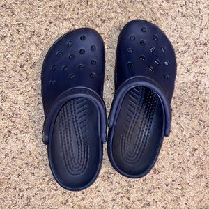 Super cute crocs worn 2 times